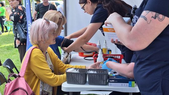 OSTROWIEC | Badania, porady i integracja. Tak wyglądała sobota ze zdrowiem