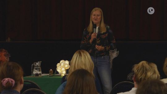 OSTROWIEC | Dlaczego wchodzimy w relacje?