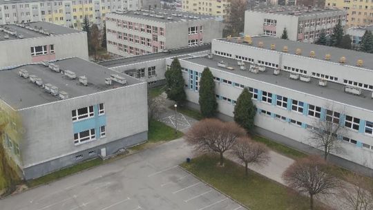 OSTROWIEC | Nabór na dyrektora ostrowieckiej "piątki"