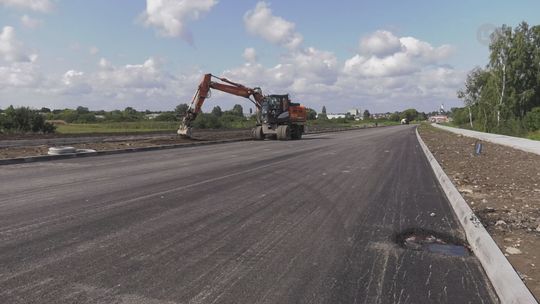 OSTROWIEC: Najdroższa inwestycja zmierza ku końcowi