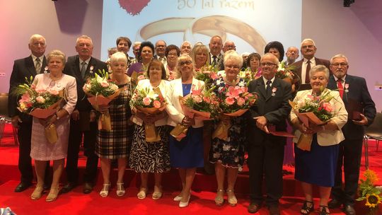 OSTROWIEC | Przeżyli ze sobą pół wieku. Uroczystość „Złotych Godów”