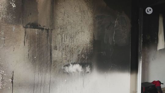 OSTROWIEC | Rodzina straciła dobytek w pożarze. Proszą o pomoc