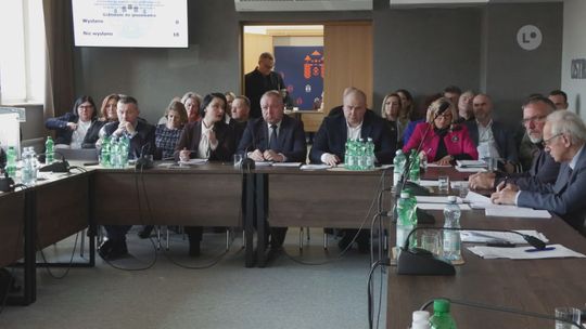 Ostrowiec Świętokrzyski z niemal 15 mln zł na rewitalizację rynku, parku i zabytkowych piwnic