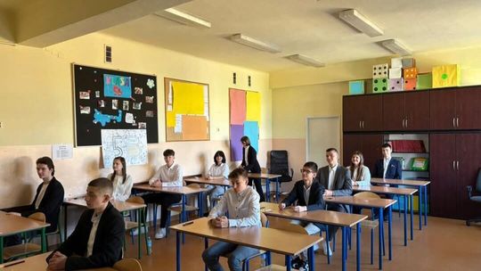OSTROWIEC | Szkoły na podium. Ósmoklasiści poznali wyniki