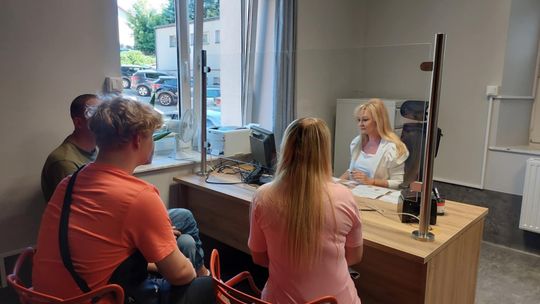 OSTROWIEC | Terenowy Punkt Paszportowy rozpoczął działalność