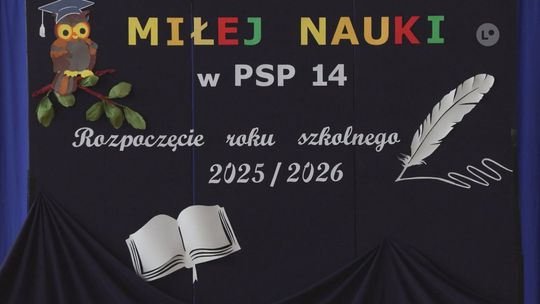 OSTROWIEC | Uczniowie wrócili do szkół. Nowy Rok szkolny rozpoczęty
