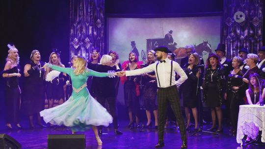 OSTROWIEC | Uczniowie zaprezentowali klimat przedwojennej Polski