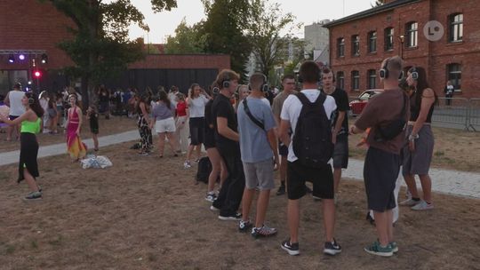 OSTROWIEC | W rytmie Silent Disco - wyjątkowe zakończenie wakacji