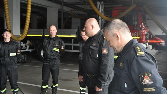 OSTROWIEC: Wizytacja w Państwowej Straży Pożarnej 