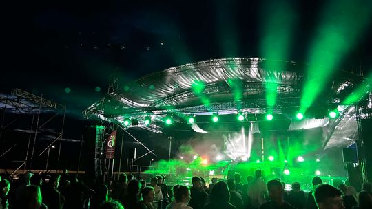 OŻARÓW | Początek wakacji w rytmie dobrej zabawy