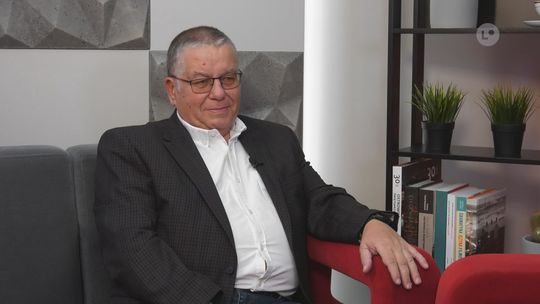 Piotr Kiljański o działalności Towarzystwa Absolwentów i uhonorowaniu Mirosława Baki