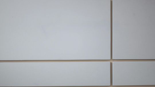 Płyty węglowe - nowoczesne wykończenie ścian bez kompromisów