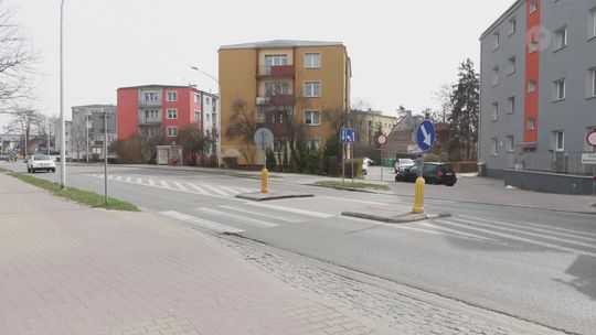 Po 16 latach przesunięcie przejścia ma zakończyć niebezpieczny wyjazd z parkingu Po 16 latach przesunięcie przejścia ma zakończyć niebezpieczny wyjazd z parkingu