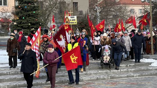 Wiara i tradycja na ulicach Ostrowca. XII Orszak Trzech Króli