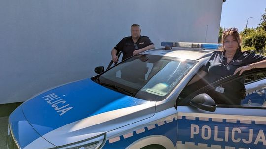 Policjanci pomogli 2-latce