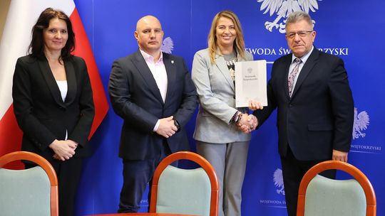 Ponad 3,2 mln zł dla bezpieczeństwa mieszkańców Powiatu Ostrowieckiego