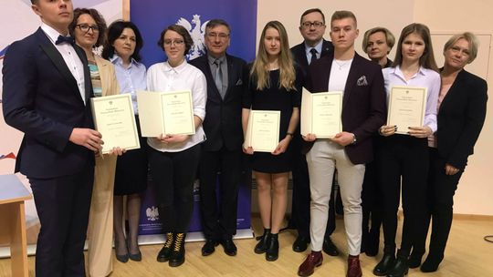 Poznajmy stypendystów premiera