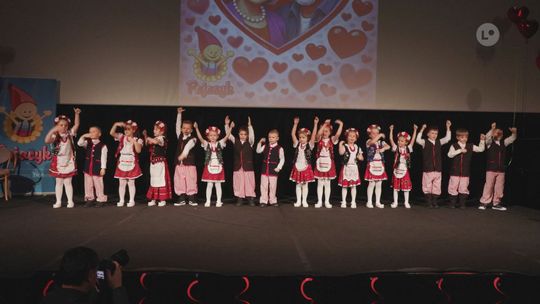 Przedszkolaki z Pajacyka świętowały walentynki z dziadkami