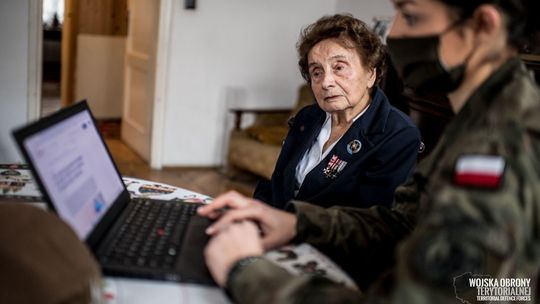  Rusza infolinia wsparcia dla seniorów