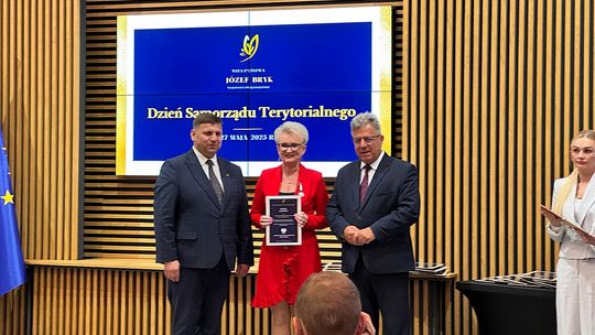 SADOWIE | Wójt gminy Sadowie wyróżniona prestiżową nagrodą