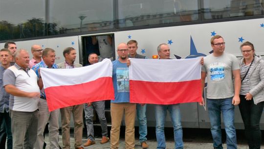 Sandomierscy sadownicy protestują w Warszawie