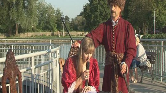 Sienkiewicz na ostrowieckim molo