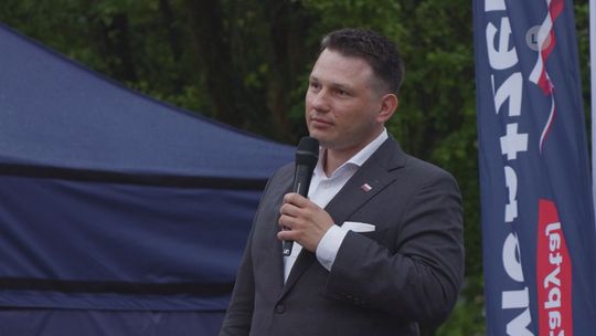 Sławomir Mentzen spotkał się z mieszkańcami Ostrowca Świętokrzyskiego