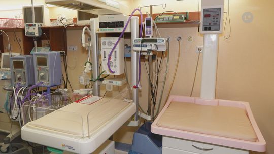 Spada liczba urodzeń. Ostrowiecka porodówka nie zagrożona zamknięciem