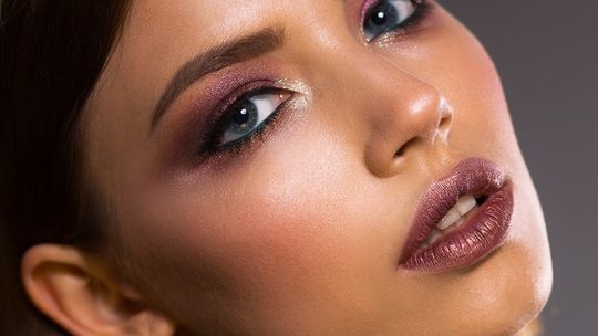 Sprawdzone sposoby na mocne i piękne rzęsy