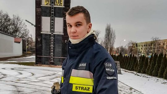 Strażak i pielęgniarz walczy z ostrą białaczką - prośba o pomoc dla Damiana