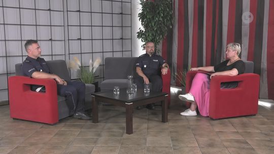 Policjanci o bezpiecznych wakacjach