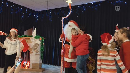 Święty Mikołaj odwiedził dzieci w Sadowiu Święty Mikołaj odwiedził dzieci w Sadowiu