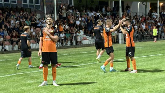 Sześć goli, dwie czerwone kartki. KSZO rozbił Wiślan