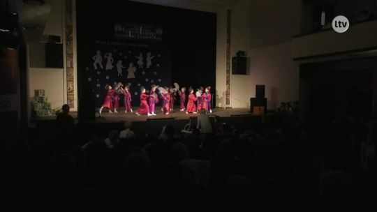 Tańce z różnych stron świata w wykonaniu przedszkolaków