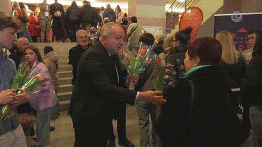 Tłumy na koncercie LemON w Ostrowcu Świętokrzyskim: 3300 bezpłatnych wejściówek i specjalne kursy autobusowe