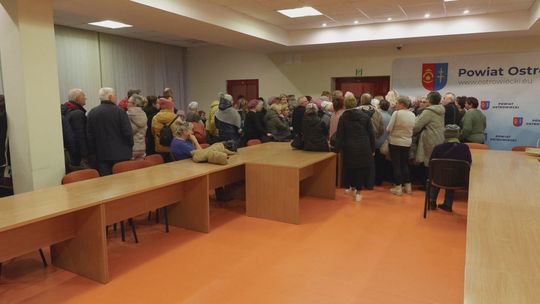 Tłumy po zaproszenia na profilaktyczne badania USG Doppler w Ostrowcu