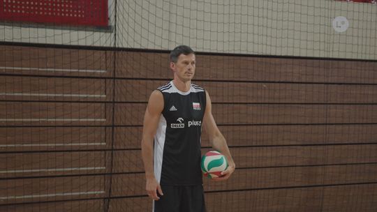 Trening z Rafałem Buszkiem. Siatkarski mistrz motywuje młodzież