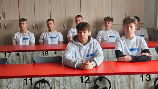 Uczniowie ZDZ odebrali Europass Mobilność i podsumowali zagraniczne praktyki