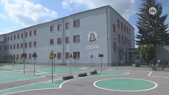 Unijne pieniądze dla szkół Powiatu ostrowieckiego 