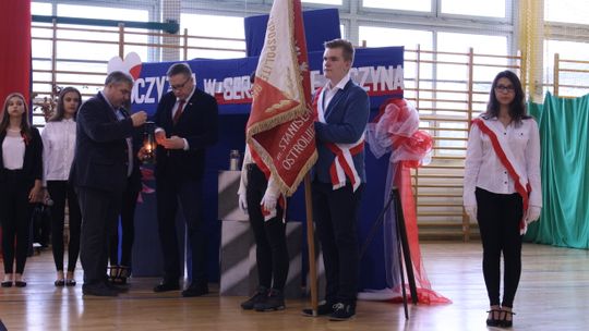 Uroczyste obchody 99. rocznicy Odzyskania przez Polskę Niepodległości w LO Nr I im. Stanisława Staszica