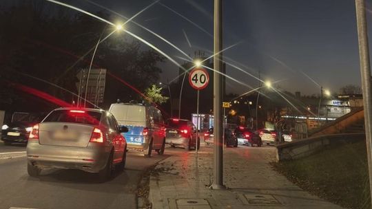 OSTROWIEC | Utrudnienia na rondzie Powstania Styczniowego