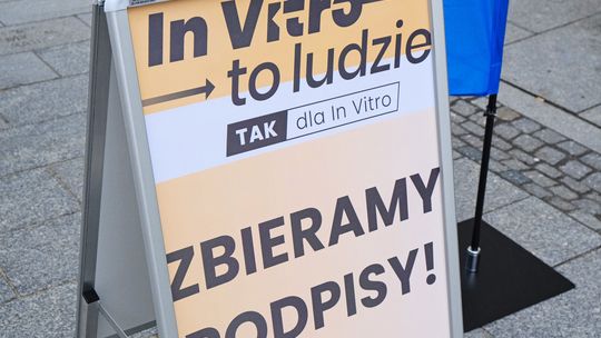 W czwartek kolejna zbiórka podpisów pod obywatelskim projektem dotyczącym in vitro