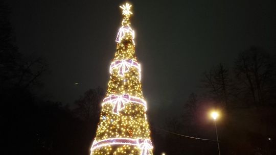 W obecności mieszkańców rozświetlono Starachowice W obecności mieszkańców rozświetlono Starachowice