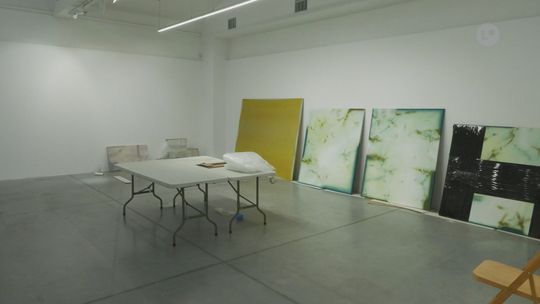 Wernisażowa Randka w BWA Ostrowiec: dwie wystawy na walentynki