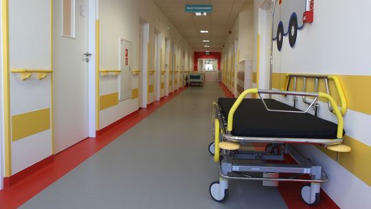 Wojewódzki Szpital Zespolony w Kielcach wstrzymuje przyjęcia planowe