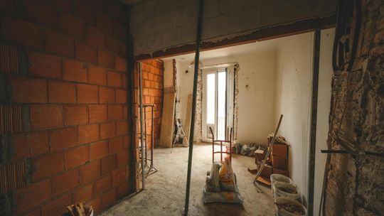 Worki na gruz – praktyczne rozwiązanie dla remontów i porządków