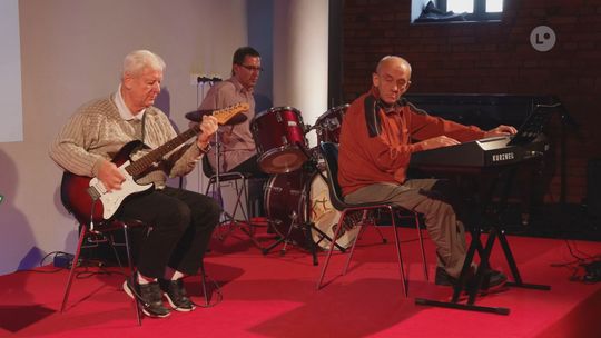Wyjątkowy koncert „Cudze chwalicie” w Ostrowcu: talenty osób z niepełnosprawnościami