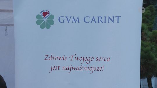 Z sercem na Święta i w Nowy Rok: stoisko GVM CARINT na jarmarku w Ostrowcu