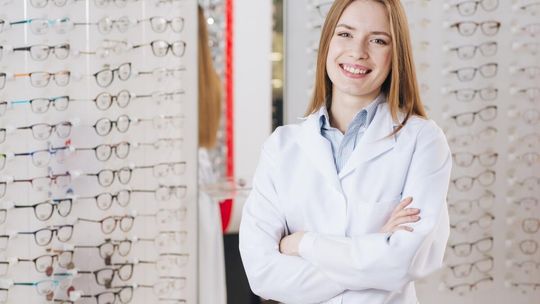 Zaćma i nowoczesna korekta wzroku – jak dbać o oczy?