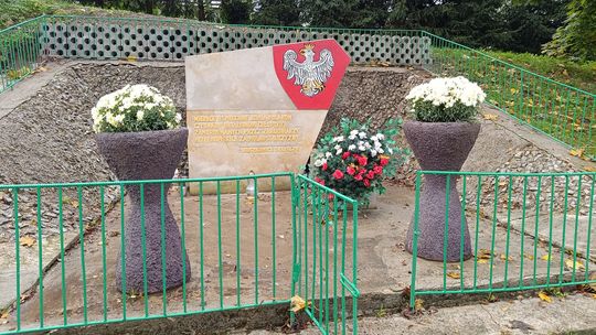 Odnowiono pomnik żołnierzy Batalionów Chłopskich w Buszkowicach